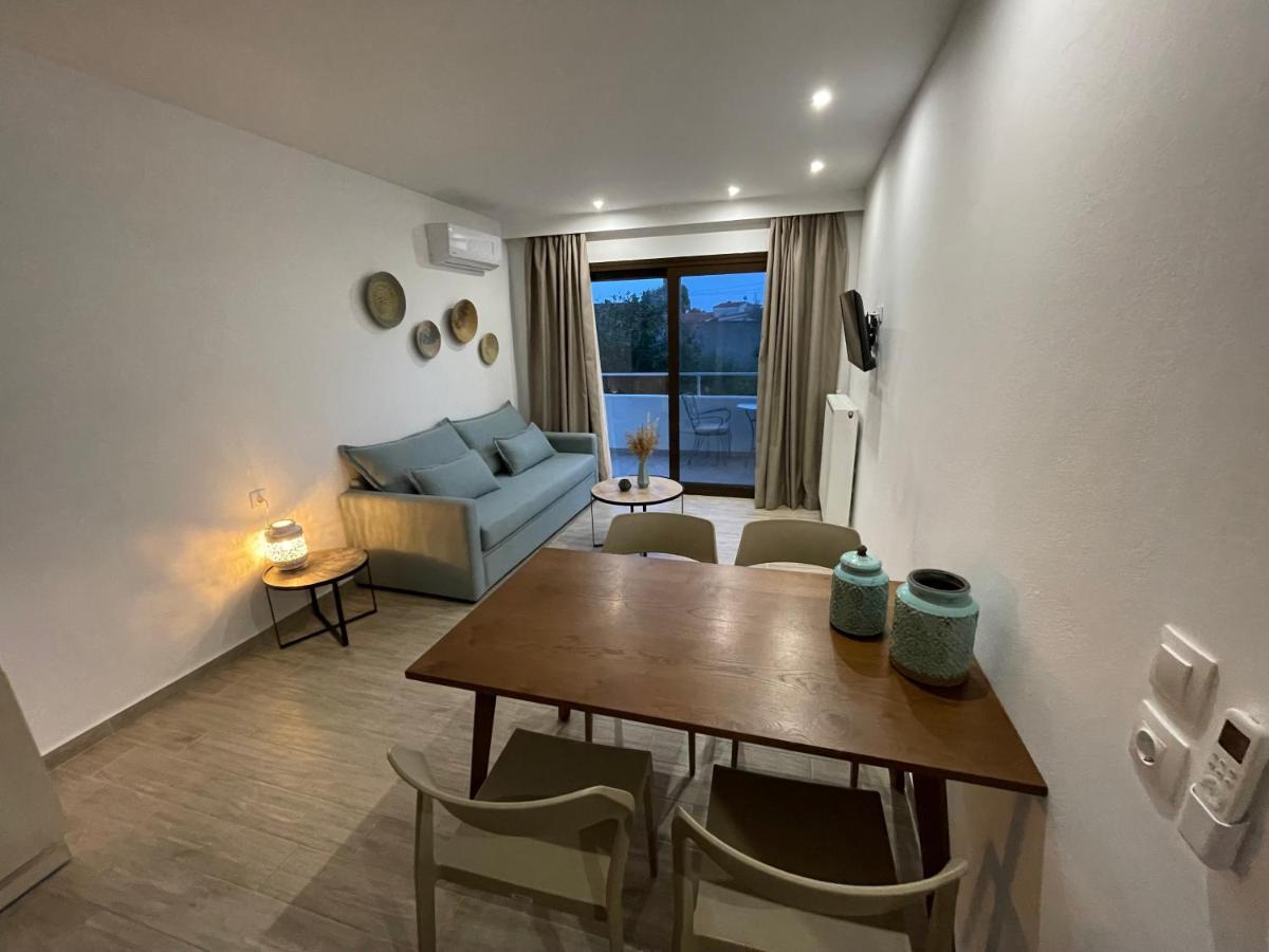 Golden Evelyn Aparthotel Αγία Παρασκευή Εξωτερικό φωτογραφία
