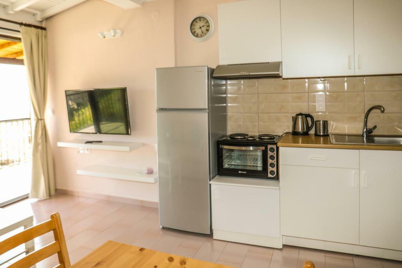 Golden Evelyn Aparthotel Αγία Παρασκευή Εξωτερικό φωτογραφία